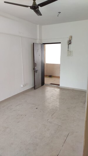 Room in 2 BHK Apartment at ARM Enclave, Kharghar – for Sale