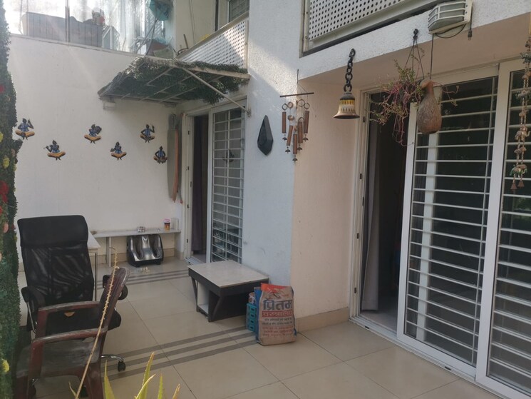 Living Room, rohan-kritika 3.5 Bedroom 2000 Sq.Ft. Apartment In Sinhagad Road Pune 9556777