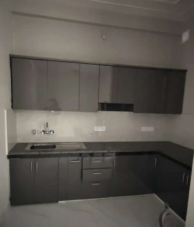Kitchen, hazratganj 2 Bedroom 1250 Sq.Ft. Apartment In Hazratganj Lucknow 9556738