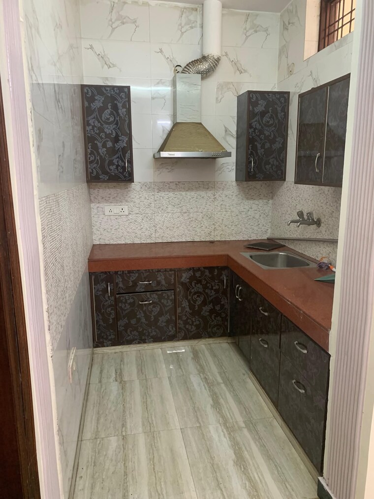 Kitchen, chattarpur 2 Bedroom 850 Sq.Ft. Builder Floor In Chattarpur Delhi 9556787