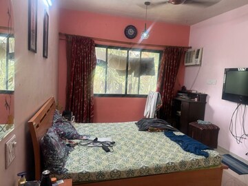 Bedroom in 3 BHK Apartment at Kamanwala Manavsthal II, Goregaon East – for Rent