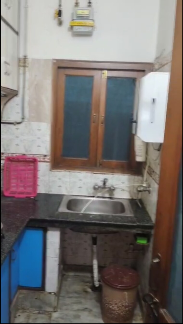 Kitchen, pradhav-apartments 3 Bedroom 902 Sq.Ft. Independent House In Rajokri Delhi 9230539