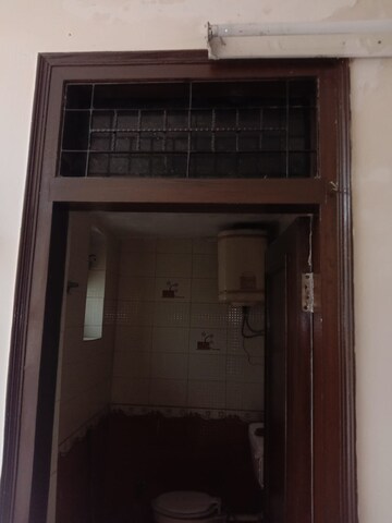 2 BHK Builder Floor For Rent in Malviya Nagar