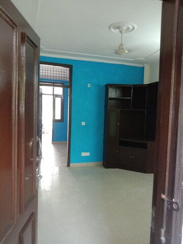 Room in 2 BHK Builder Floor at Malviya Nagar – for Rent