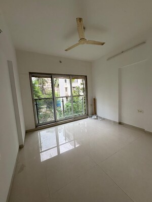 Room in 2 BHK Apartment at Aayush Aura, Chembur – for Sale