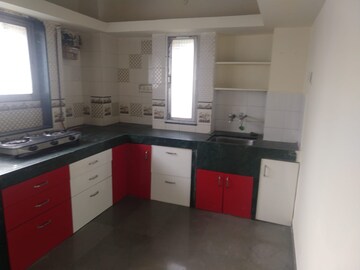 Kitchen in 1.5 BHK Apartment at Bhelke Apartment, Kothrud – for Rent