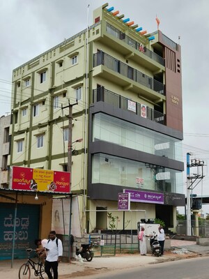  Showroom – Exterior View View at Kphb - for Rent