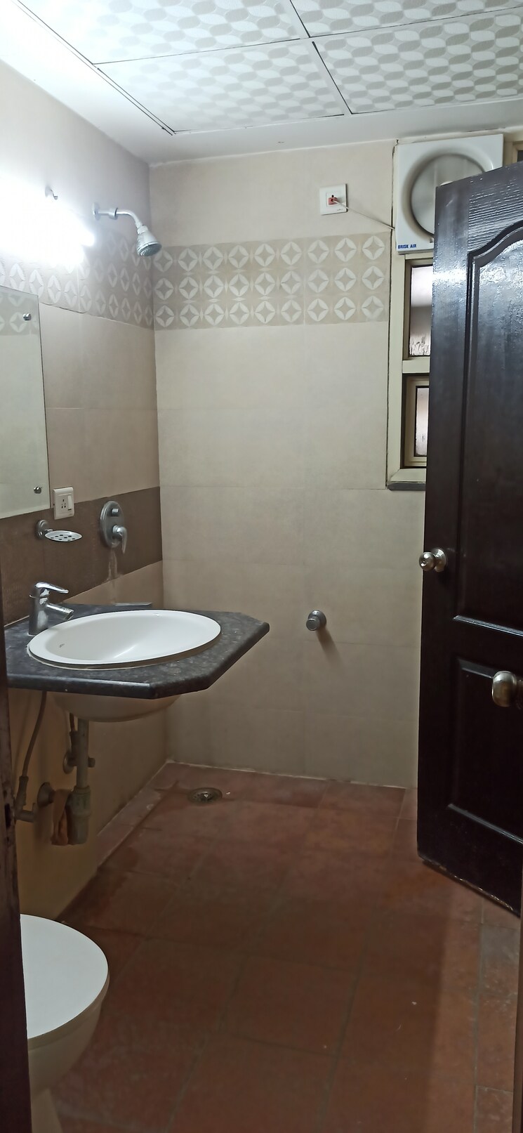 undefined, emerald-green 4 Bedroom 2950 Sq.Ft. Apartment In Sector 52 Gurgaon 9557012