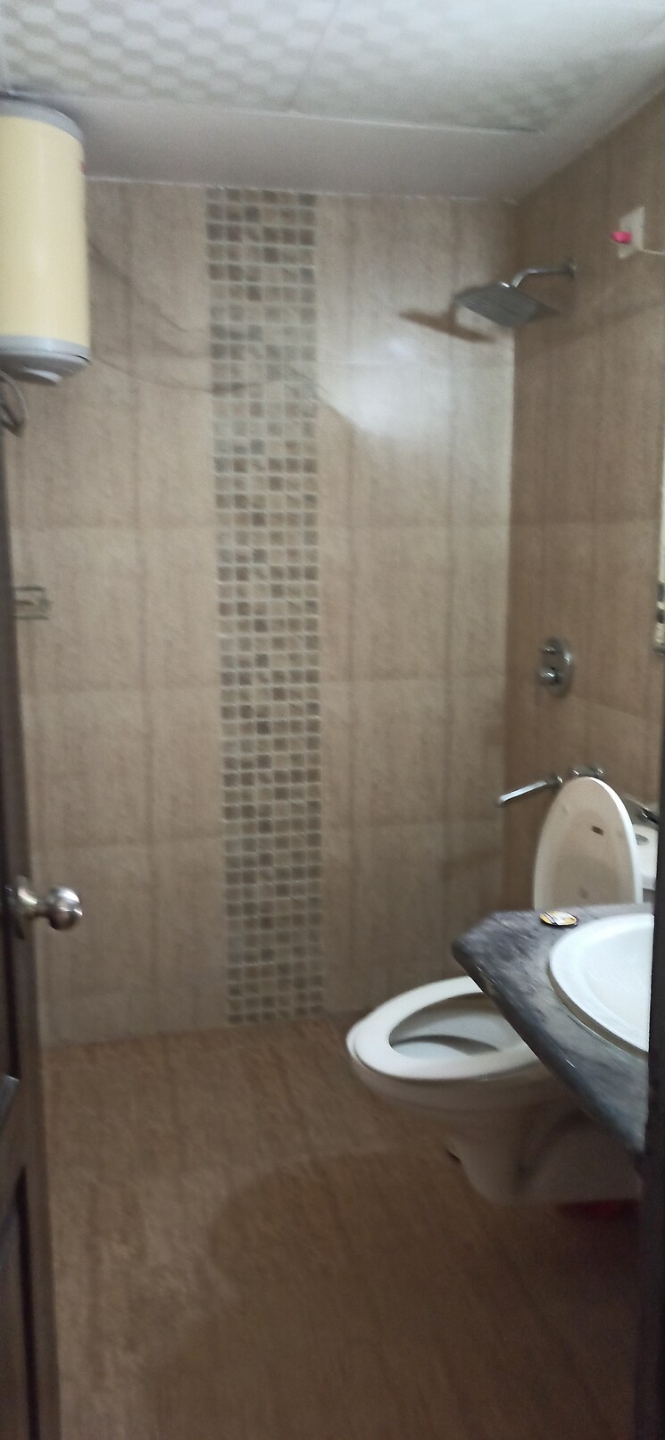 Bathroom, emerald-green 4 Bedroom 2950 Sq.Ft. Apartment In Sector 52 Gurgaon 9557012