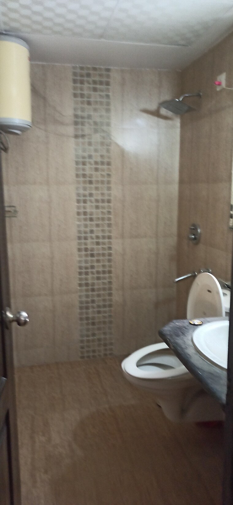 Bathroom, emerald-green 4 Bedroom 2950 Sq.Ft. Apartment In Sector 52 Gurgaon 9557012