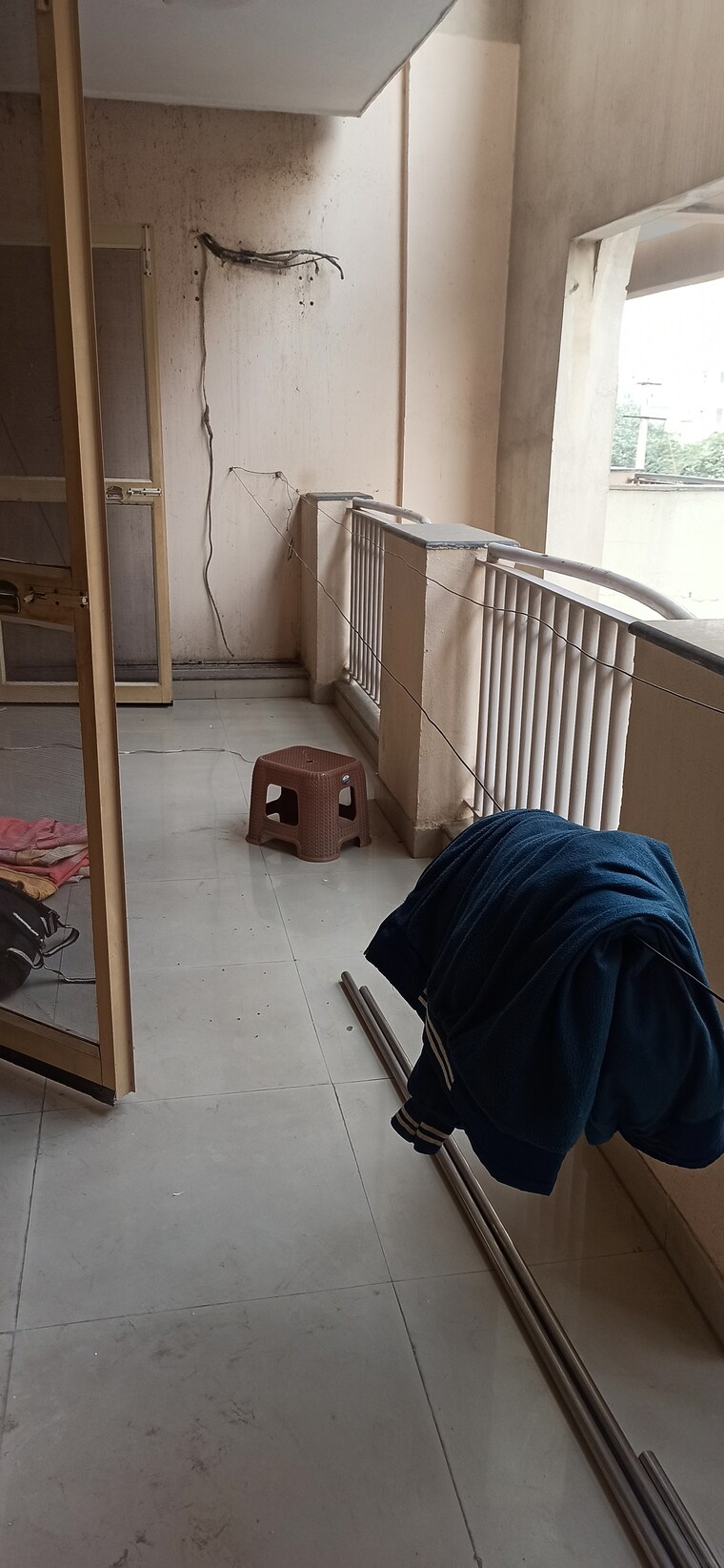 Master Bedroom, emerald-green 4 Bedroom 2950 Sq.Ft. Apartment In Sector 52 Gurgaon 9557012