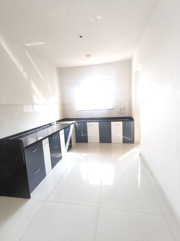 Kitchen in 3 BHK Apartment at Indira Nagar – for Rent