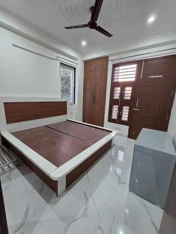 Bedroom in 2 BHK Builder Floor at Chattarpur – for Rent
