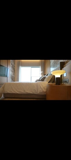 4 BHK + Pooja Room Apartment For Sale in Godrej One Mahalaxmi