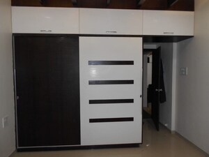 Bedroom in 2 BHK Apartment at Baner – for Rent