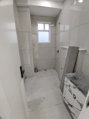Bathroom in 3 BHK Builder Floor at Gms Road – for Sale