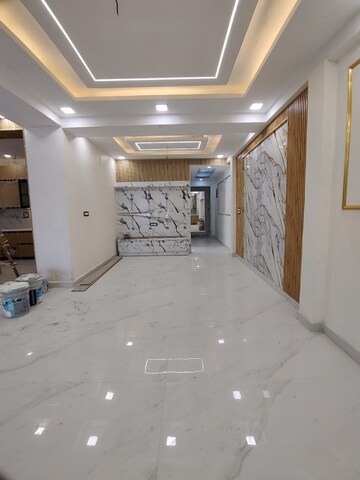 Building Lobby in 3 BHK Builder Floor at Gms Road – for Sale