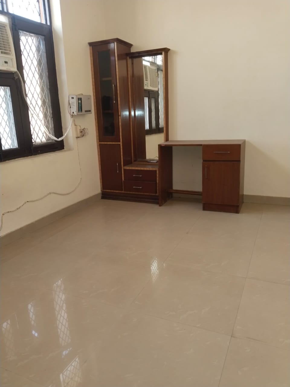 2 BHK 850 Sq.Ft. Builder Floor in Ashoka Enclave Faridabad