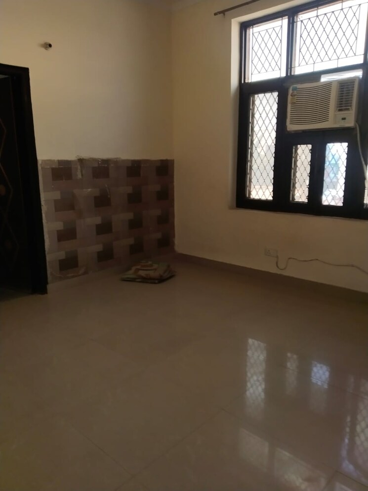 Master Bedroom, ashoka-enclave-faridabad 2 Bedroom 850 Sq.Ft. Builder Floor In Sector 34 Faridabad 9557021