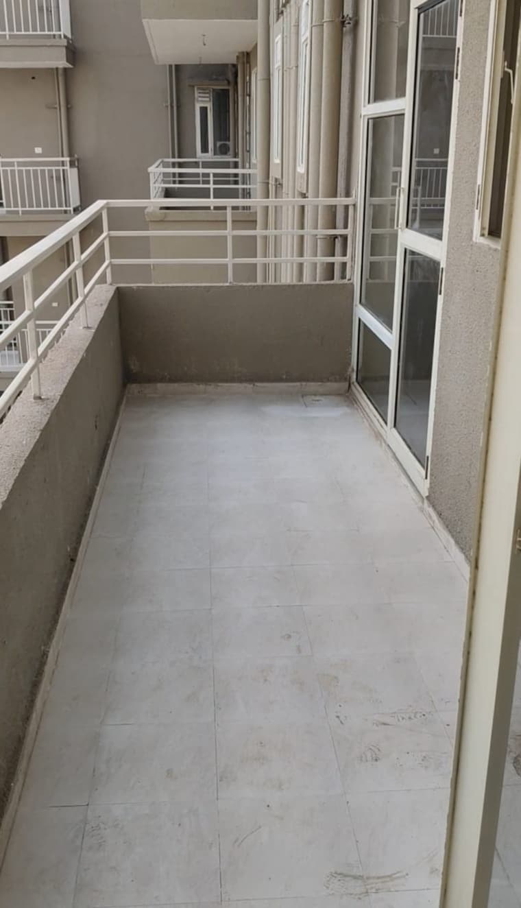 Balcony, pyramid-altia 3 Bedroom 645 Sq.Ft. Apartment In Sector 70 Gurgaon 9557063