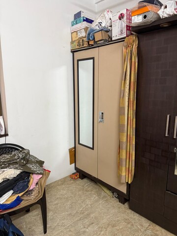 Bedroom in 2 BHK Apartment at Navjivan Colony, Mahim – for Rent