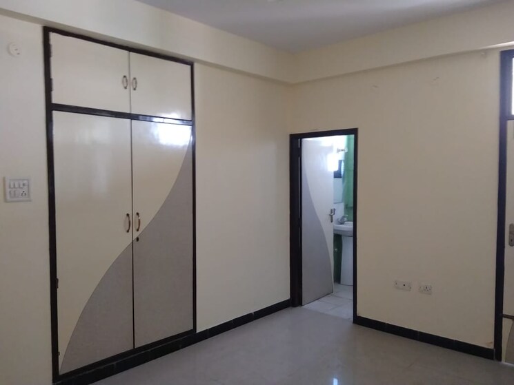 Room, vaishali nagar 4 Bedroom 2200 Sq.Ft. Penthouse In Vaishali Nagar Jaipur 9557071