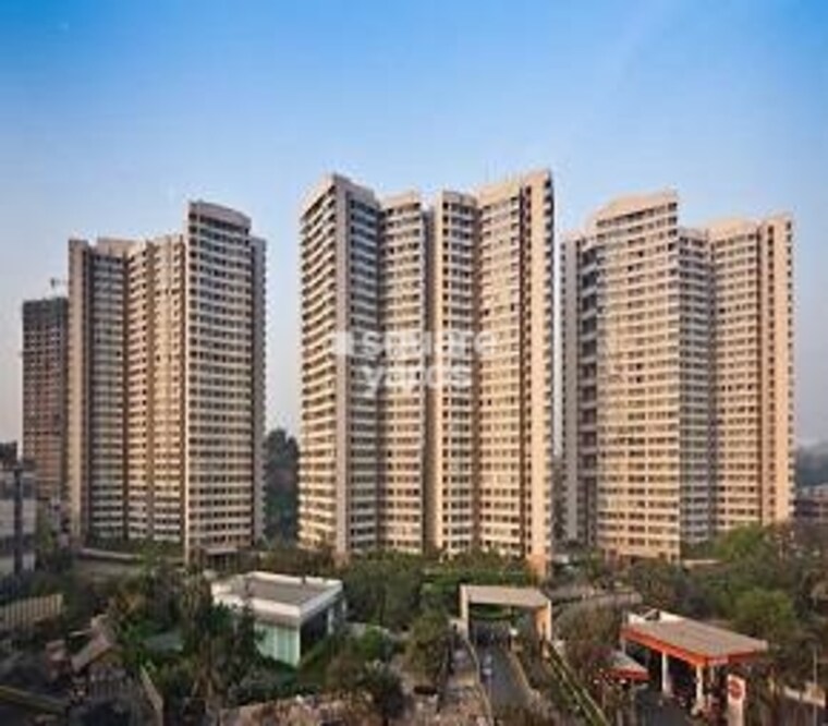 Exterior View, oberoi-realty-splendor 2.5 Bedroom 1330 Sq.Ft. Apartment In Andheri East Mumbai 9557128