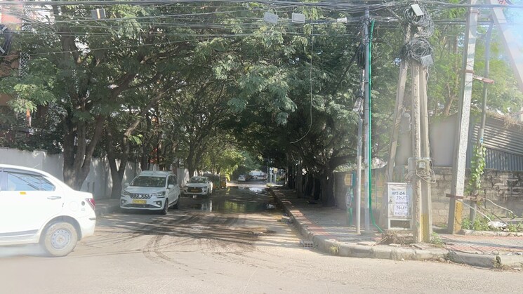  Parking, kothaguda Commercial Land 2400 Sq.Yd. In Kothaguda Hyderabad 9557131