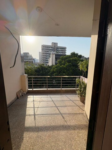 Balcony in 3 BHK Builder Floor at Huda Staff Colony, Sector 46 – for Rent