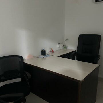 Team Area in  Office Space at Sector 17 – for Rent