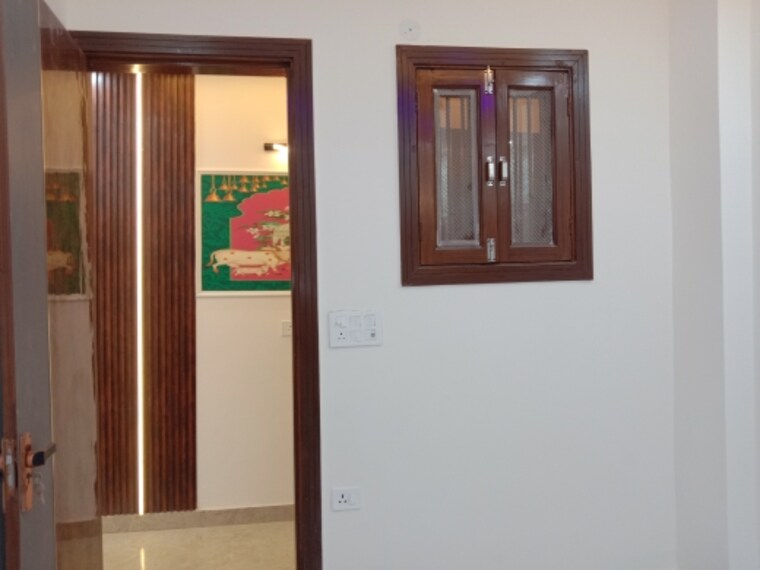 Room, dwarka mor 2 Bedroom 540 Sq.Ft. Builder Floor In Dwarka Mor Delhi 9557193