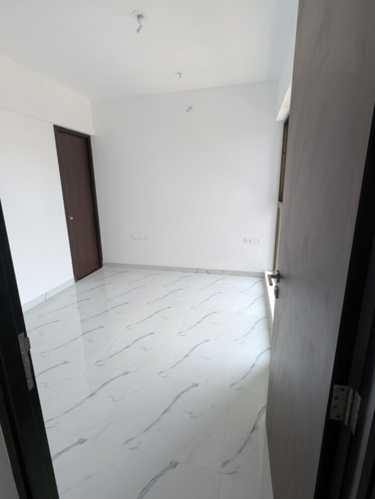 Bathroom, raymond-ten-x-vibes 4 Bedroom 1320 Sq.Ft. Apartment In J K Gram Thane 9557217