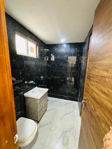 Furnished Amenities in 3 BHK Builder Floor at TDI The Retreat, Sector 89 – for Rent