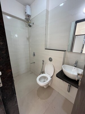 Bathroom in 2 BHK Apartment at Jyoti Sukriti, Goregaon East – for Sale