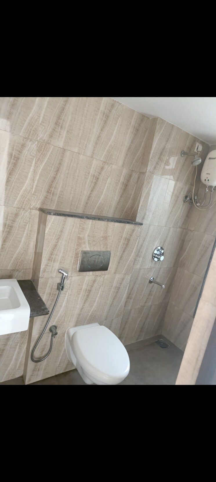 Attached Bathroom, lodha-amara 2 Bedroom 672 Sq.Ft. Apartment In Kolshet Road Thane 9557234