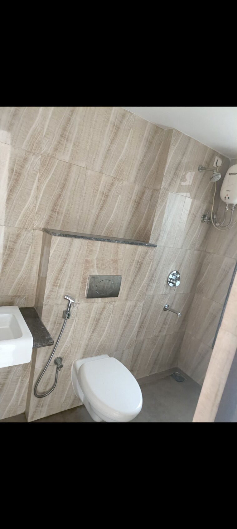 Attached Bathroom, lodha-amara 2 Bedroom 672 Sq.Ft. Apartment In Kolshet Road Thane 9557234