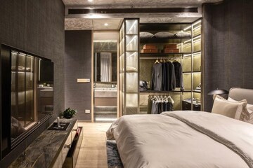 4 BHK Apartment For Sale in Rustomjee Crown, Prabhadevi