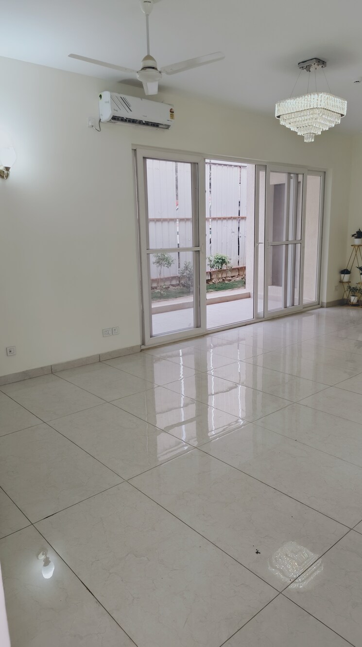 Room, amrapali-verona-heights-phase-ii 3 Bedroom 2188 Sq.Ft. Apartment In Amrapali Leisure Valley Greater Noida 9557280