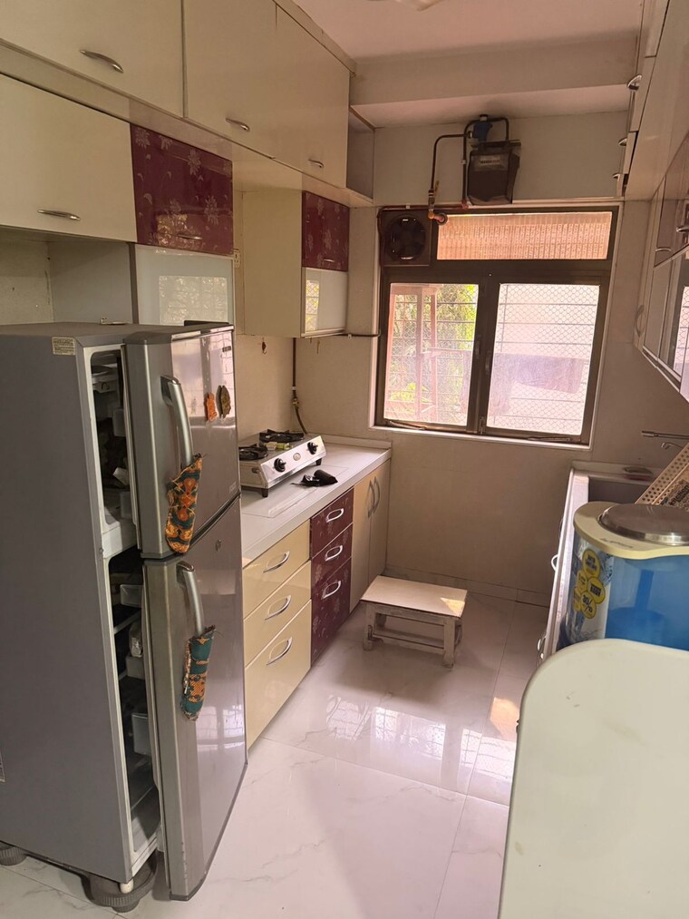 Team Area, andheri east 1 Bedroom 400 Sq.Ft. Apartment In Andheri East Mumbai 9557274