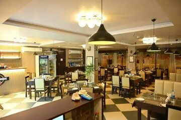 Gym in  Showroom at District Center – for Sale