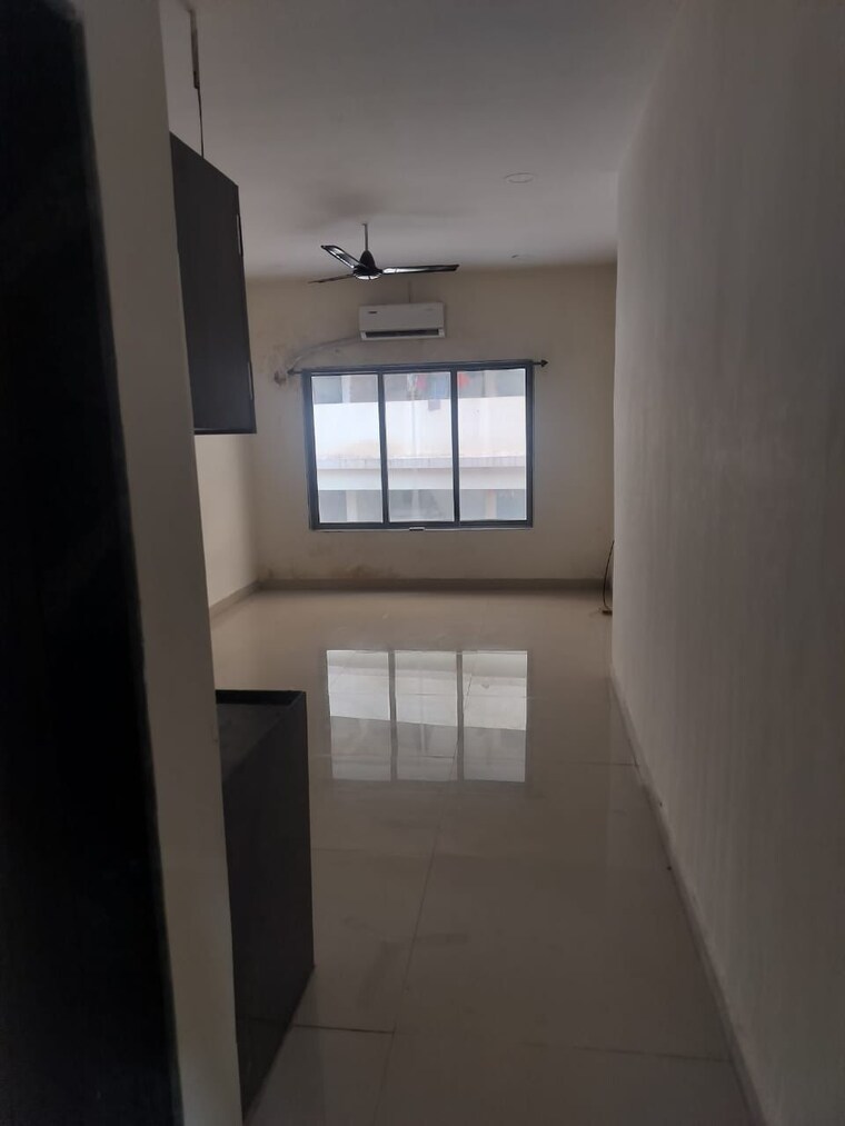 Room, je-and-vee-madhuban 2 Bedroom 650 Sq.Ft. Apartment In Malad East Mumbai 9557312