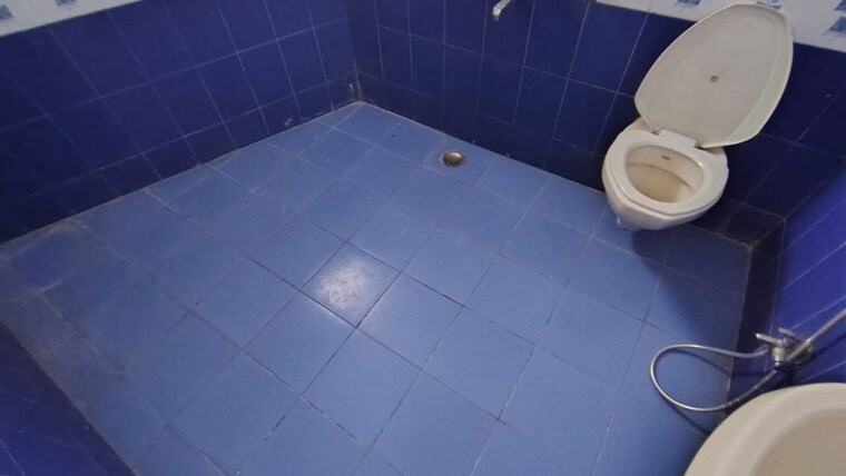 Bathroom, kharghar sector 4 3 Bedroom 1300 Sq.Ft. Apartment In Kharghar Sector 4 Navi Mumbai 9557317