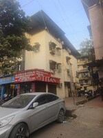 1 BHK 450 Sq.Ft. Builder Floor in Paradise