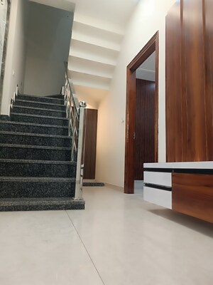 4 BHK Villa For Sale in Modipuram