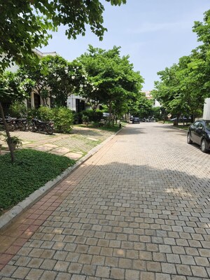 Balcony in 3.5 BHK Villa at Vipul Tatvam Villas, Sector 48 – for Sale