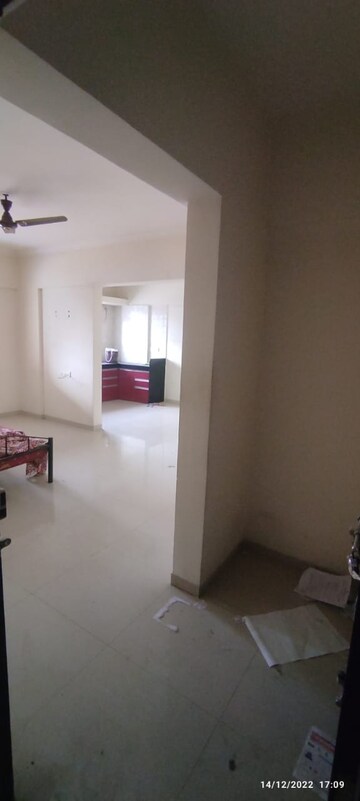 Room in 2 BHK Apartment at Sai Sagar Erica, Wakad – for Rent