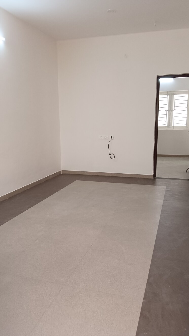 Room, bptp-district-phase-2 3 Bedroom 150 Sq.Yd. Builder Floor In Sector 84 Faridabad 9244180