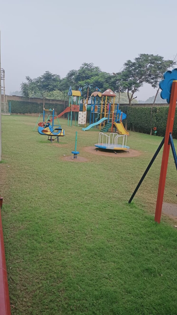 Garden, patiala road 3 Bedroom 1450 Sq.Ft. Apartment In Patiala Road Zirakpur 9557459