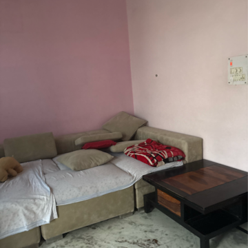 Bedroom in 3 BHK Villa at Sector 9a – for Rent