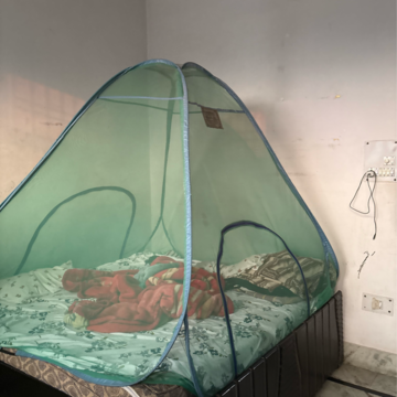 Furnished Amenities in 3 BHK Villa at Sector 9a – for Rent